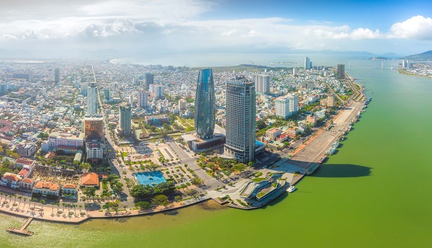 “Ngọn hải đăng” soi đường phát triển bền vững